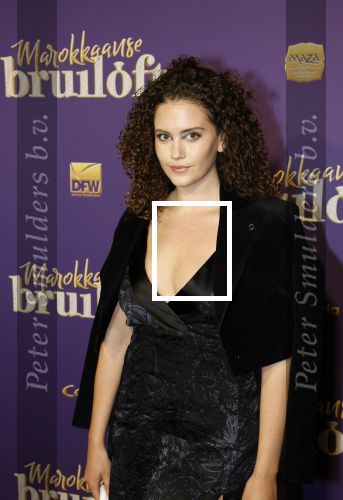 Amsterdam 30 mei 2022
Premiere Marokkaanse bruiloft in Tuschinski met oa als castleden Samouya Ahouaoui Walid Benmbarek Pip Pellens Liza Sips en Nabil Aouled Ayad in tuschinski. Emma Deckers kwam met een vriendin