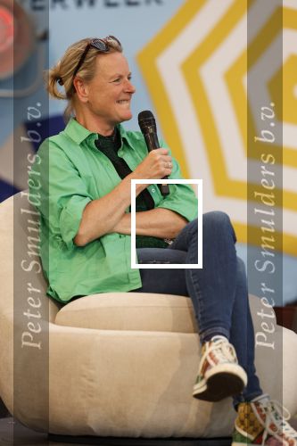 Vijfhuizen, 21 Mei 2022
25 jaar Libelle Zomerweek
met o.a. Martien Meiland, Erica Meiland, presentatrice Ebru Umar