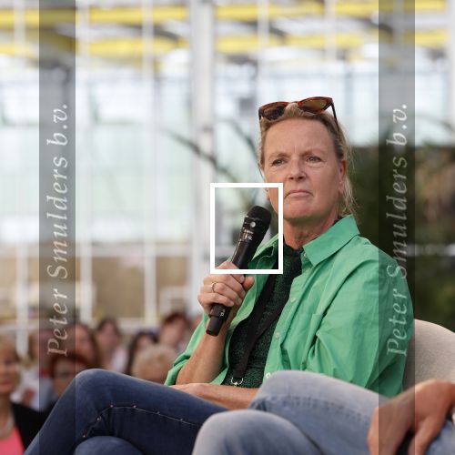 Vijfhuizen, 21 Mei 2022
25 jaar Libelle Zomerweek
met o.a. Martien Meiland, Erica Meiland, presentatrice Ebru Umar