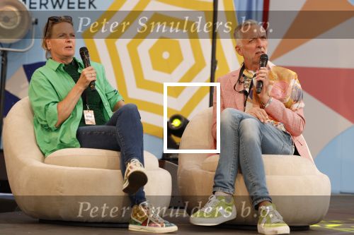 Vijfhuizen, 21 Mei 2022
25 jaar Libelle Zomerweek
met o.a. Martien Meiland, Erica Meiland, presentatrice Ebru Umar