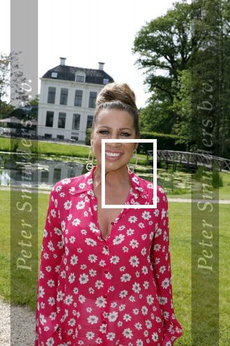 Nieuwersluis 18 mei 2022
Presentatie weekblad Margriet met de Dolly Dots als hoofdredakteur. Aanwezig Angela Groothuizen Esther Oosterbeek Angela Kramers en Anita Heilker.
Het event was bij Flora batava.