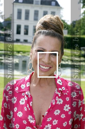 Nieuwersluis 18 mei 2022
Presentatie weekblad Margriet met de Dolly Dots als hoofdredakteur. Aanwezig Angela Groothuizen Esther Oosterbeek Angela Kramers en Anita Heilker.
Het event was bij Flora batava.