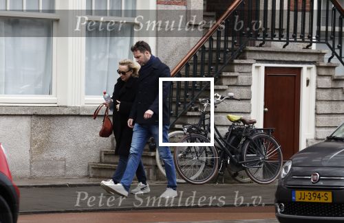 Amsterdam 6 april 2022
Eva Jinek met partner op de beethovenstraat