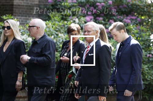 Laren 2 juni 2022
Begrafenis / dienst van Willibrord Frequin in de Sint Jansbasiliek in Laren . Fons de Poel