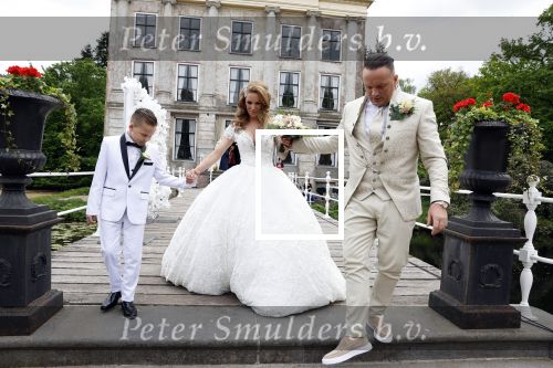 Loenen 13 mei 2022
Trouwen Frank v etten en zijn vrouw Melanie op kasteel ter Horst .
