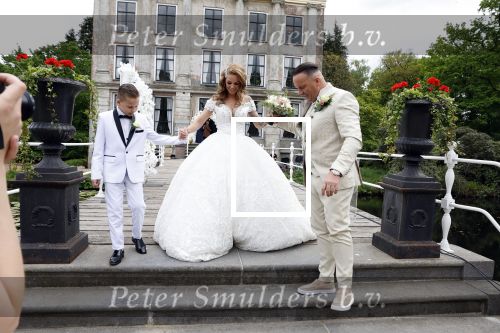Loenen 13 mei 2022
Trouwen Frank v etten en zijn vrouw Melanie op kasteel ter Horst .