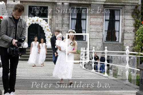 Loenen 13 mei 2022
Trouwen Frank v etten en zijn vrouw Melanie op kasteel ter Horst .