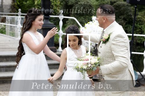 Loenen 13 mei 2022
Trouwen Frank v etten en zijn vrouw Melanie op kasteel ter Horst .