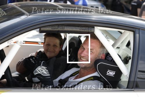 Zandvoort 18 mei 2022
Frank v Reij (zwaartafelen) heeft een dag op het circuit  van zandvoort geregeld voor stichting zorgeloos kind