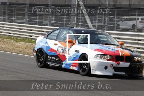 Zandvoort 18 mei 2022
Frank v Reij (zwaartafelen) heeft een dag op het circuit  van zandvoort geregeld voor stichting zorgeloos kind