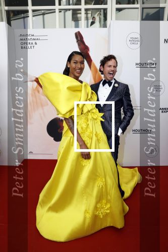 Amsterdam 4 juni 2022
Premiere Nationaal ballet in de stopera. Gia Bab en ontwerper van de jurk Edwin Oudshoorn
