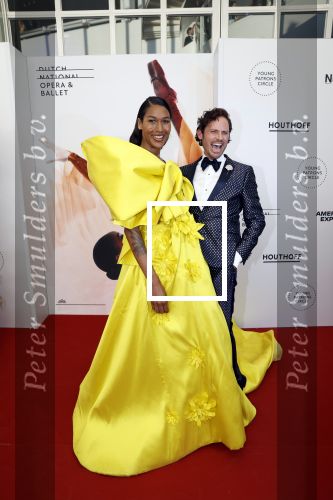 Amsterdam 4 juni 2022
Premiere Nationaal ballet in de stopera. Gia Bab en ontwerper van de jurk Edwin Oudshoorn