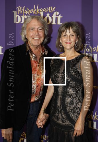 Amsterdam 30 mei 2022
Premiere Marokkaanse bruiloft in Tuschinski met oa als castleden Samouya Ahouaoui Walid Benmbarek Pip Pellens Liza Sips en Nabil Aouled Ayad in tuschinski. Govert de Roos met vriendin