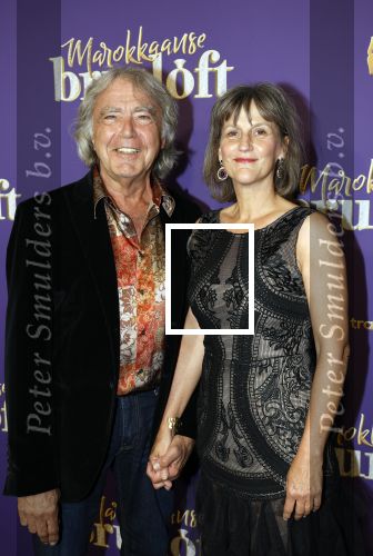 Amsterdam 30 mei 2022
Premiere Marokkaanse bruiloft in Tuschinski met oa als castleden Samouya Ahouaoui Walid Benmbarek Pip Pellens Liza Sips en Nabil Aouled Ayad in tuschinski. Govert de Roos met vriendin