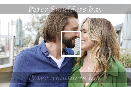 Zandvoort 31 mei 2022
Presentatie boek waar Matthijs v Nieuwkerk de mooiste verhalen voor uitgekozen heeft.  oa Heleen v Royen heeft een verhaal geschreven.  Helleen kwam met haar partner Bart meeldijk. Matthijs kwam met zijn vriendin Martha Riemsma. Ozcan Akyol  (Eus) gaf Matthijs het eerste boek.