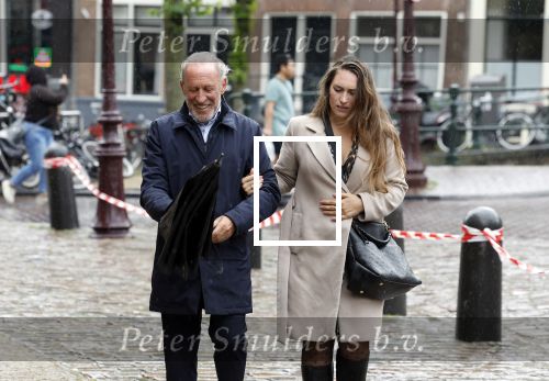Amsterdam 8 juni 2022
Koningin Maxima bezoekt het Majoor Bosshardt huis op de wallen. Henk de Vries met zijn dochter