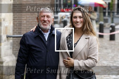 Amsterdam 8 juni 2022
Koningin Maxima bezoekt het Majoor Bosshardt huis op de wallen. Henk de Vries met zijn dochter