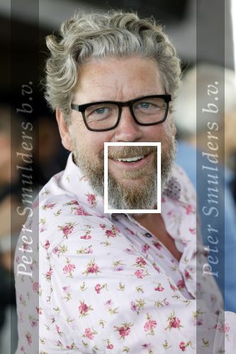 Hilversum 19 mei 2022
Radio prijzen voor de digitale radio stations bij beeld en geluid. Henjan Smits