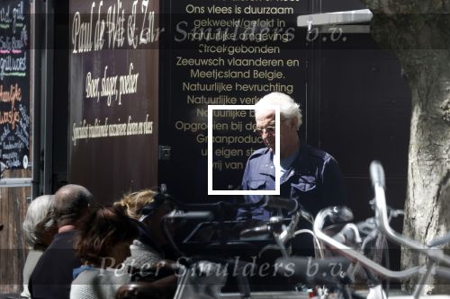 Amsterdam 27 mei 2022
Huub Stapel op straat in Amsterdam zuid