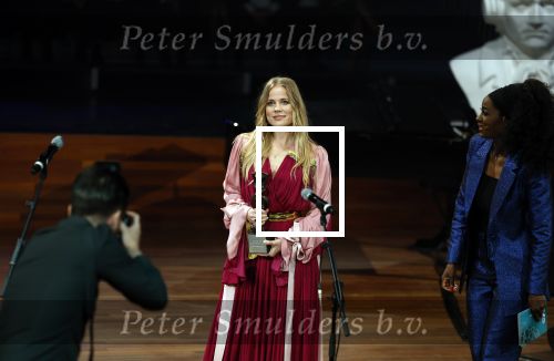 Bussum 16 mei 2022
Uitreiking Buma awrds in spant bussum.
Ilse de Lange met haar ouvre award
