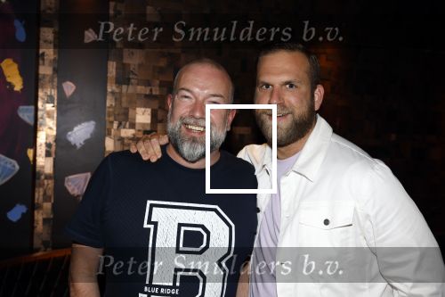 Amsterdam 31 mei 2022
Presentatie Dragshow bij the Harbour club .
Jeroen Kijk in de Vegte met zijn vriend