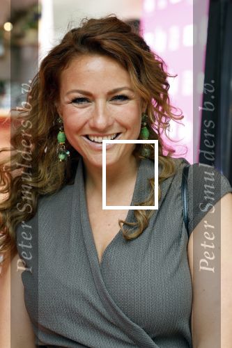 Huizen 25 mei 2022
Feestje ivm de nieuwe TLC serie van Louisa en Rowan op z\'n Gooisch. Louisa Jansen en haar man Rowan . Jessica Mendels kwam met haar dochters