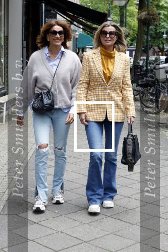 Amsterdam 1 juni 2022
Karin de Rooij en Joan Stolk in amsterdam zuid