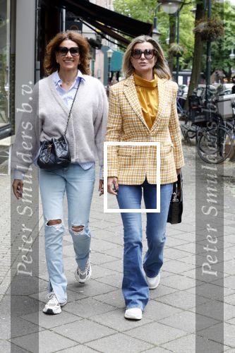 Amsterdam 1 juni 2022
Karin de Rooij en Joan Stolk in amsterdam zuid