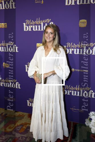 Amsterdam 30 mei 2022
Premiere Marokkaanse bruiloft in Tuschinski met oa als castleden Samouya Ahouaoui Walid Benmbarek Pip Pellens Liza Sips en Nabil Aouled Ayad in tuschinski. Liza Sips kwam met haar man Ralph Manheim