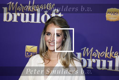 Amsterdam 30 mei 2022
Premiere Marokkaanse bruiloft in Tuschinski met oa als castleden Samouya Ahouaoui Walid Benmbarek Pip Pellens Liza Sips en Nabil Aouled Ayad in tuschinski. Liza Sips kwam met haar man Ralph Manheim