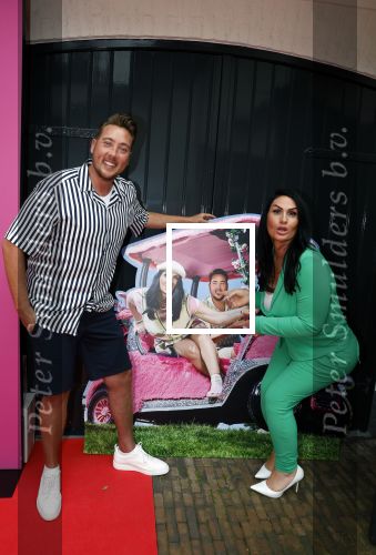 Huizen 25 mei 2022
Feestje ivm de nieuwe TLC serie van Louisa en Rowan op z\'n Gooisch. Louisa Janssen en haar man Rowan
