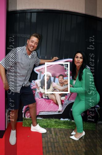 Huizen 25 mei 2022
Feestje ivm de nieuwe TLC serie van Louisa en Rowan op z\'n Gooisch. Louisa Janssen en haar man Rowan