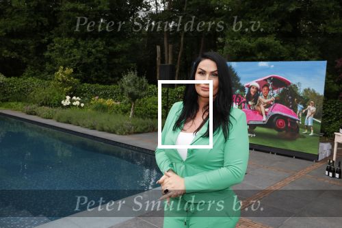 Huizen 25 mei 2022
Feestje ivm de nieuwe TLC serie van Louisa en Rowan op z\'n Gooisch. Louisa Janssen en haar man Rowan