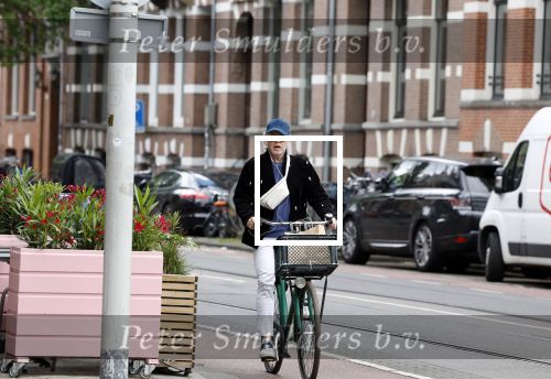 Amsterdam 27 mei 2022
Marc-Marie Huijbregtss op de fiets in Amsterdam zuid