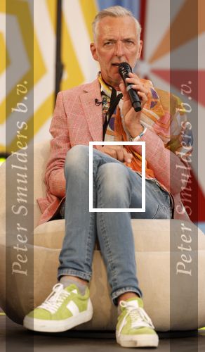Vijfhuizen, 21 Mei 2022
25 jaar Libelle Zomerweek
met o.a. Martien Meiland, Erica Meiland, presentatrice Ebru Umar