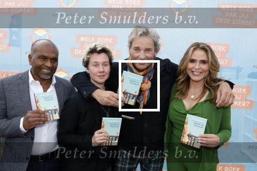 Zandvoort 31 mei 2022
Presentatie boek waar Matthijs v Nieuwkerk de mooiste verhalen voor uitgekozen heeft. 
Heleen v Royen Chris Polanen en