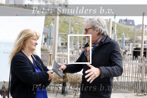 Zandvoort 31 mei 2022
Presentatie boek waar Matthijs v Nieuwkerk de mooiste verhalen voor uitgekozen heeft. 
Matthijs v Nieuwkerk en Karin Riethoven