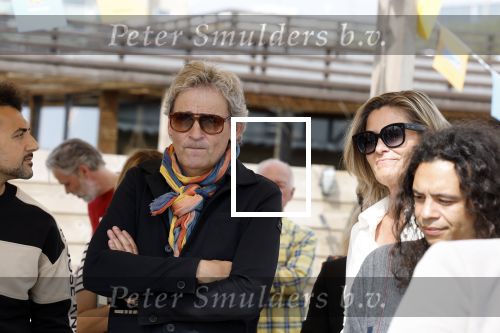 Zandvoort 31 mei 2022
Presentatie boek waar Matthijs v Nieuwkerk de mooiste verhalen voor uitgekozen heeft. 
Matthijs v Nieuwkerk met zijn vriendin Martha Riemsma