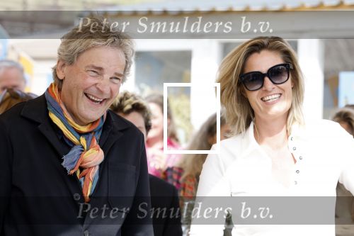 Zandvoort 31 mei 2022
Presentatie boek waar Matthijs v Nieuwkerk de mooiste verhalen voor uitgekozen heeft. 
Matthijs v Nieuwkerk met zijn vriendin Martha Riemsma