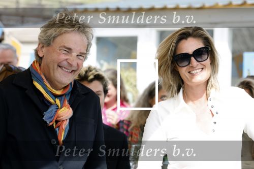 Zandvoort 31 mei 2022
Presentatie boek waar Matthijs v Nieuwkerk de mooiste verhalen voor uitgekozen heeft. 
Matthijs v Nieuwkerk met zijn vriendin Martha Riemsma