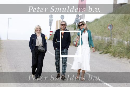 Zandvoort 31 mei 2022
Presentatie boek waar Matthijs v Nieuwkerk de mooiste verhalen voor uitgekozen heeft. 
Matthijs v Nieuwkerk met zijn vriendin Martha Riemsma