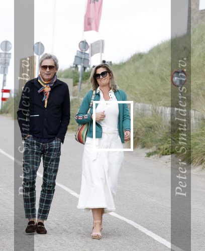 Zandvoort 31 mei 2022
Presentatie boek waar Matthijs v Nieuwkerk de mooiste verhalen voor uitgekozen heeft. 
Matthijs v Nieuwkerk met zijn vriendin Martha Riemsma