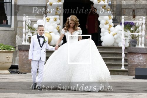 Loenen 13 mei 2022
Trouwen Frank v etten en zijn vrouw Melanie op kasteel ter Horst .