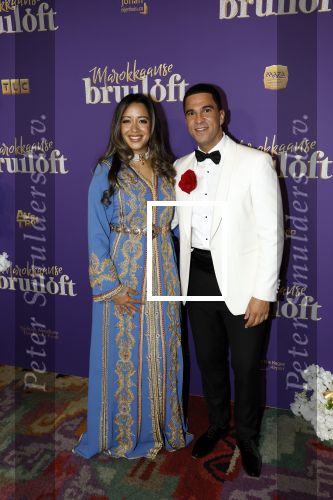 Amsterdam 30 mei 2022
Premiere Marokkaanse bruiloft in Tuschinski met oa als castleden Samouya Ahouaoui Walid Benmbarek Pip Pellens Liza Sips en Nabil Aouled Ayad in tuschinski. Nabil Aouled Ayad