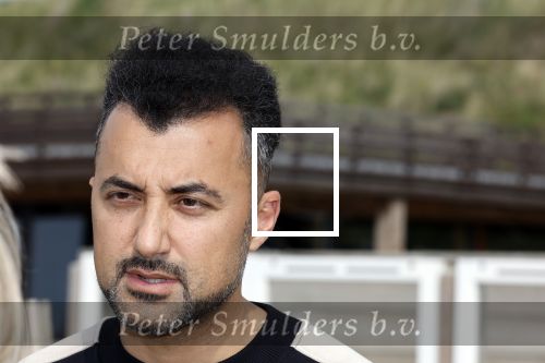 Zandvoort 31 mei 2022
Presentatie boek waar Matthijs v Nieuwkerk de mooiste verhalen voor uitgekozen heeft. 
Ozcan Akyol