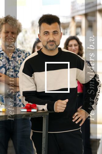 Zandvoort 31 mei 2022
Presentatie boek waar Matthijs v Nieuwkerk de mooiste verhalen voor uitgekozen heeft. 
Ozcan Akyol