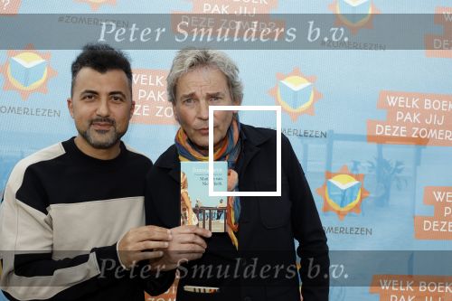 Zandvoort 31 mei 2022
Presentatie boek waar Matthijs v Nieuwkerk de mooiste verhalen voor uitgekozen heeft. 
Matthijs v Nieuwkerk en Ozcan Akyol