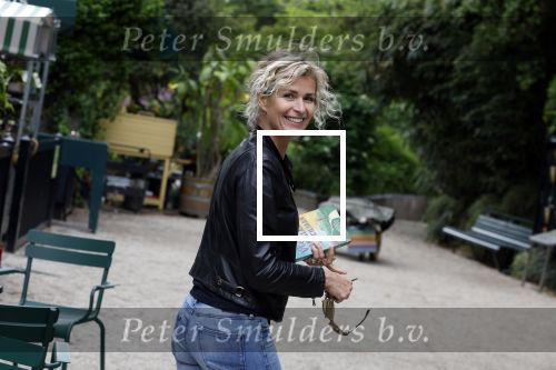 Amsterdam 25 mei 2022
Boekpresentatie Elle v Rijn Marion Pauw   Roos Schlikker en Femmetje de Wind . Patricia Snel