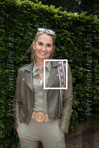 Huizen 25 mei 2022
Feestje ivm de nieuwe TLC serie van Louisa en Rowan op z\'n Gooisch. Louisa Jansen en haar man Rowan .
Peggy Vrijens