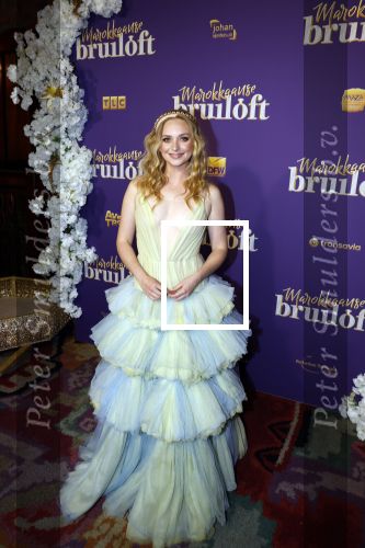 Amsterdam 30 mei 2022
Premiere Marokkaanse bruiloft in Tuschinski met oa als castleden Samouya Ahouaoui Walid Benmbarek Pip  Pellens Liza Sips en Nabil Aouled Ayad in tuschinski. Pip kwam met haar man Pim Wessels